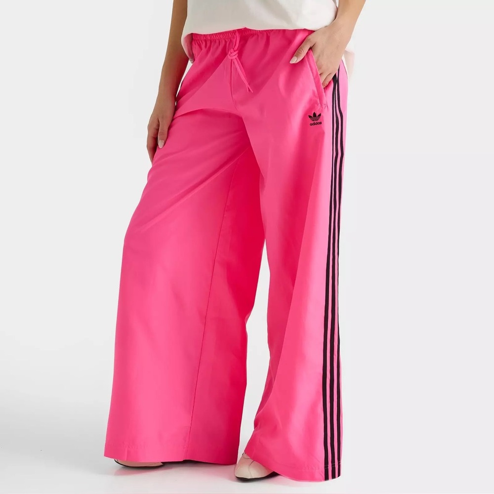 Adidas Originals [S-M] Lightweight Wide-Leg Track Pants Lucid Pink JV7493